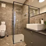 Apartment Jacuzzi Bei *