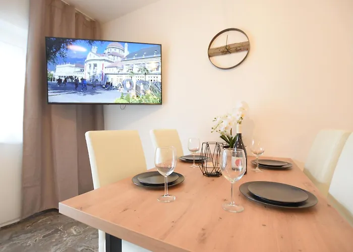 Jacuzzi Bei Lägenhet Merano