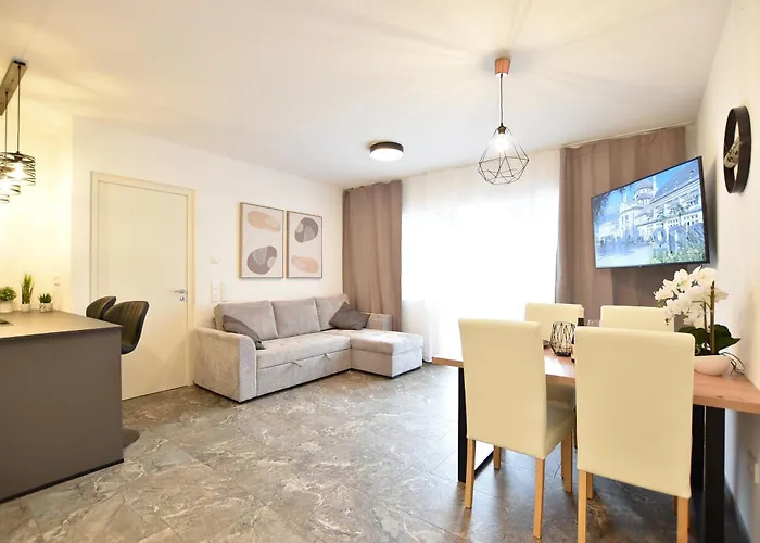 Jacuzzi Bei アパート