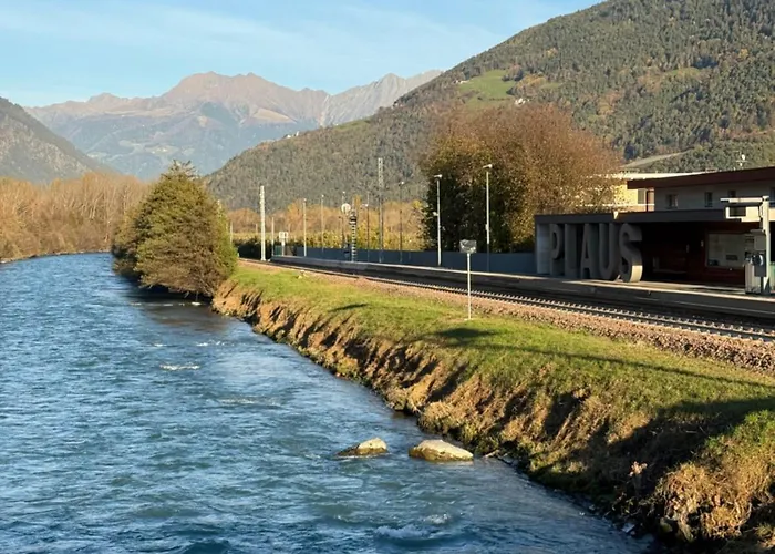 Jacuzzi Bei 梅拉诺